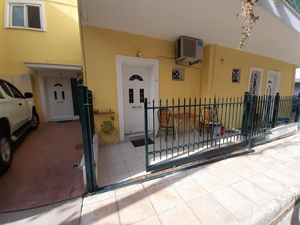 Yellow House Apartment Kalamata Luaran gambar