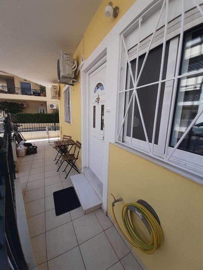 Yellow House Apartment Kalamata Luaran gambar
